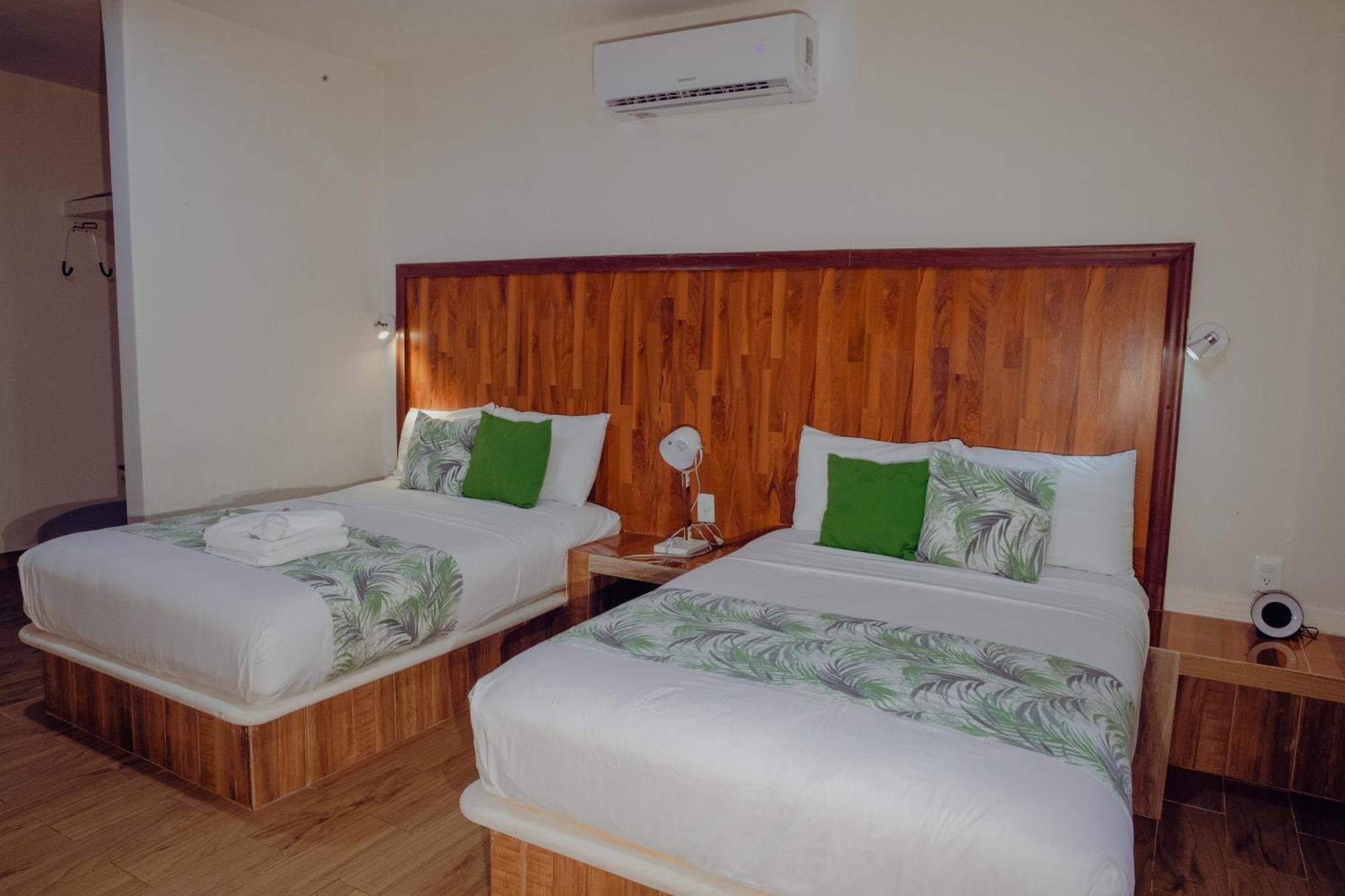 Aluxes Bacalar Hotell Exteriör bild