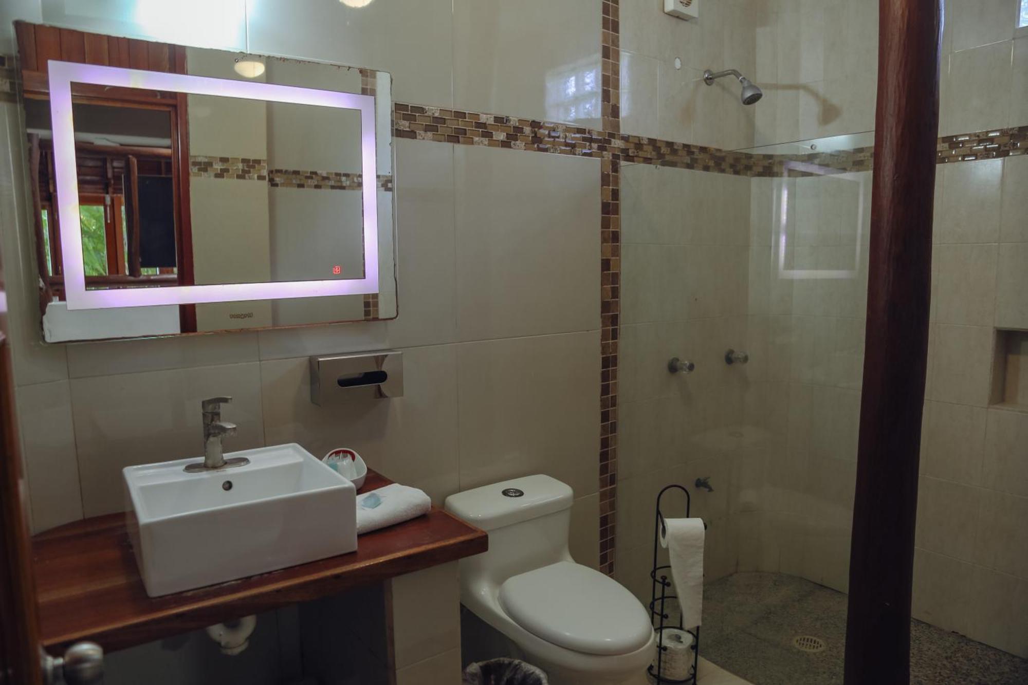Aluxes Bacalar Hotell Exteriör bild